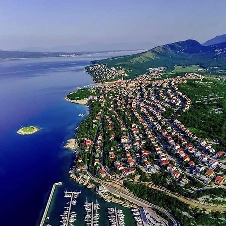 Apartments Vita Novi Vinodolski Exteriör bild