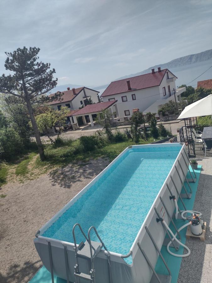 Apartments Vita Novi Vinodolski Exteriör bild