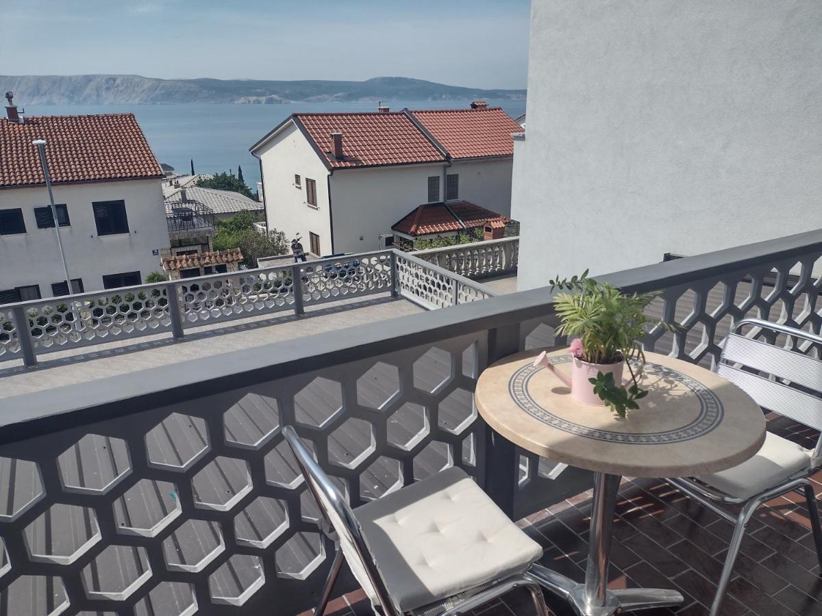 Apartments Vita Novi Vinodolski Exteriör bild