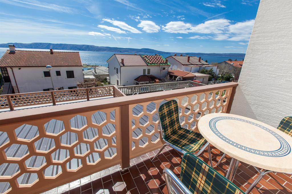 Apartments Vita Novi Vinodolski Rum bild